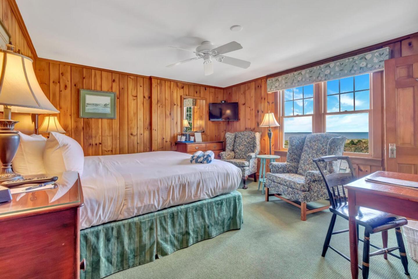 Winstead Beach Resort Harwich Port Bagian luar foto